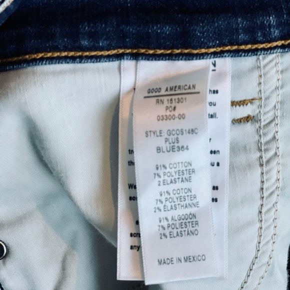 Good American Jean Shorts NWT Size 16 - Picture 5 of 10